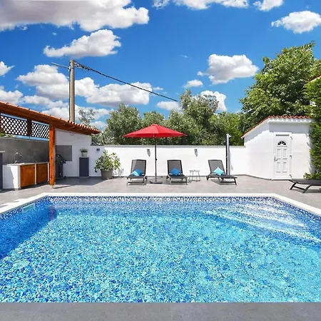 Mit Privatpool Fuer 8 Personen Ca 125 Qm In Galizana, Istrien Istrische Riviera Galižana