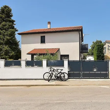 別荘 Mit Privatpool Fuer 8 Personen Ca 125 Qm In Galizana, Istrien Istrische Riviera *